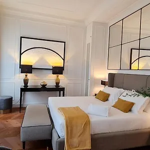 Calzaiuoli3 Luxury Flat In The Center Of Firenze
